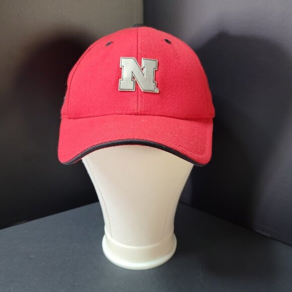NEBRASKA HUSKERS Baseball Hat/Cap.                                          H049 - Picture 1 of 9
